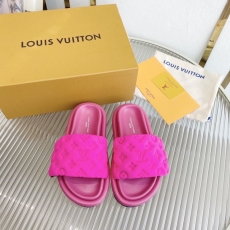 Louis Vuitton Slippers